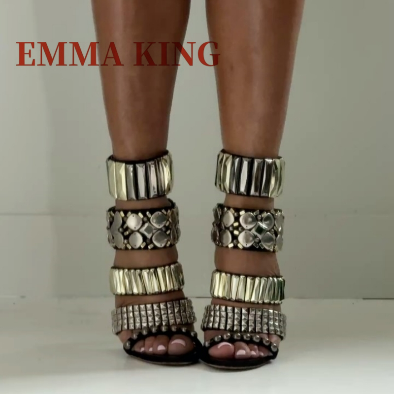 Zwart verfraaid enkelbandje sa - Summer Clothing Collection recensie en prijs