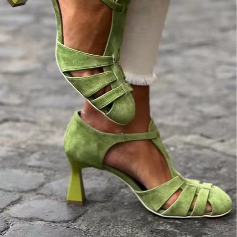 Dames Groene Suède Kitten Heel - Summer Clothing Collection recensie en prijs