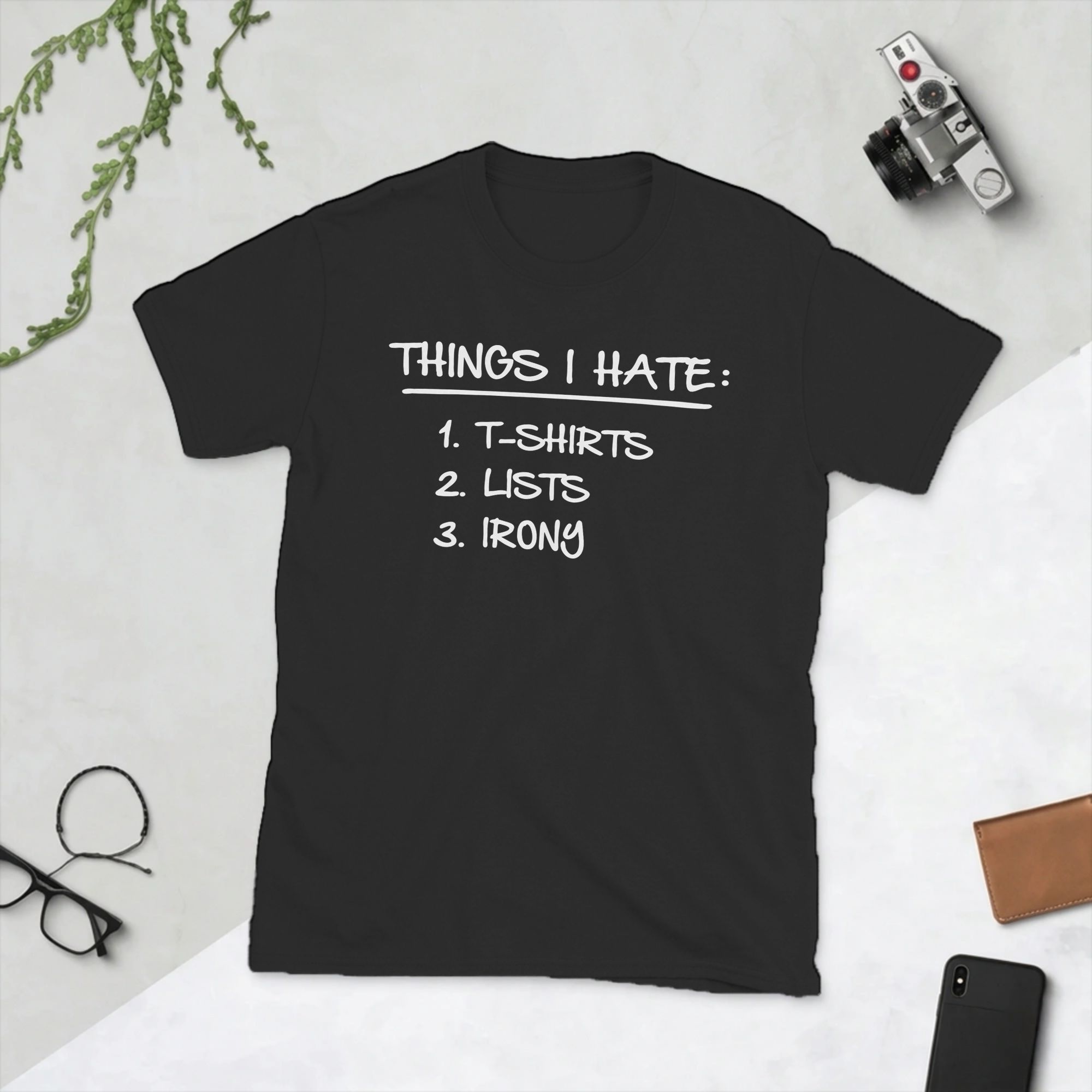 Lijst van ironische dingen die - Summer Clothing List recensie en prijs
